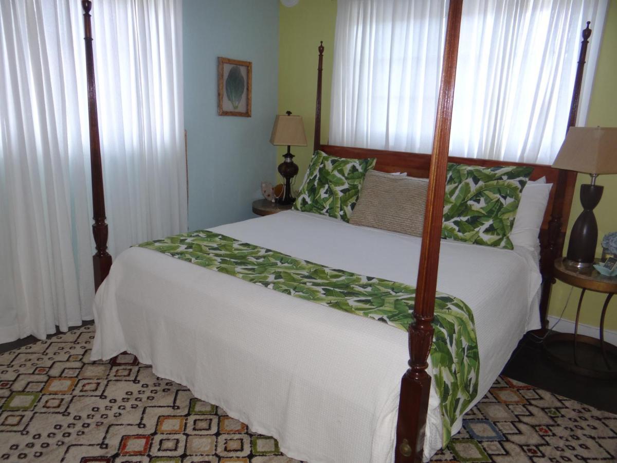 Rollezz Villas Beach Resort Old Bight Eksteriør billede